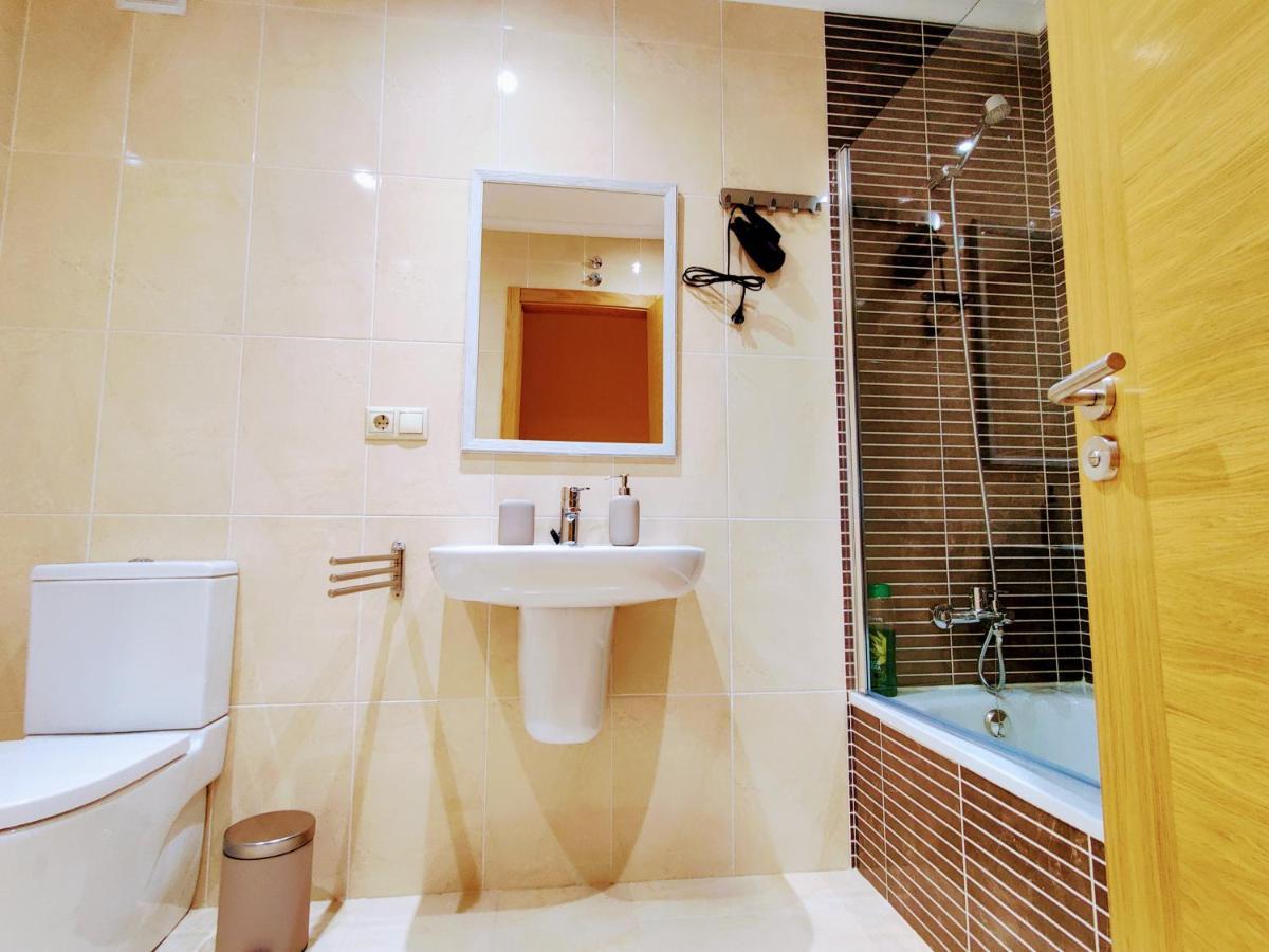 Apartamento Real Monforte De Lemos Esterno foto
